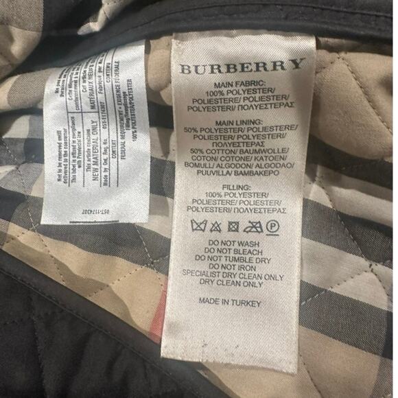 Burberry Quilted Jacket - Picture 5 of 10